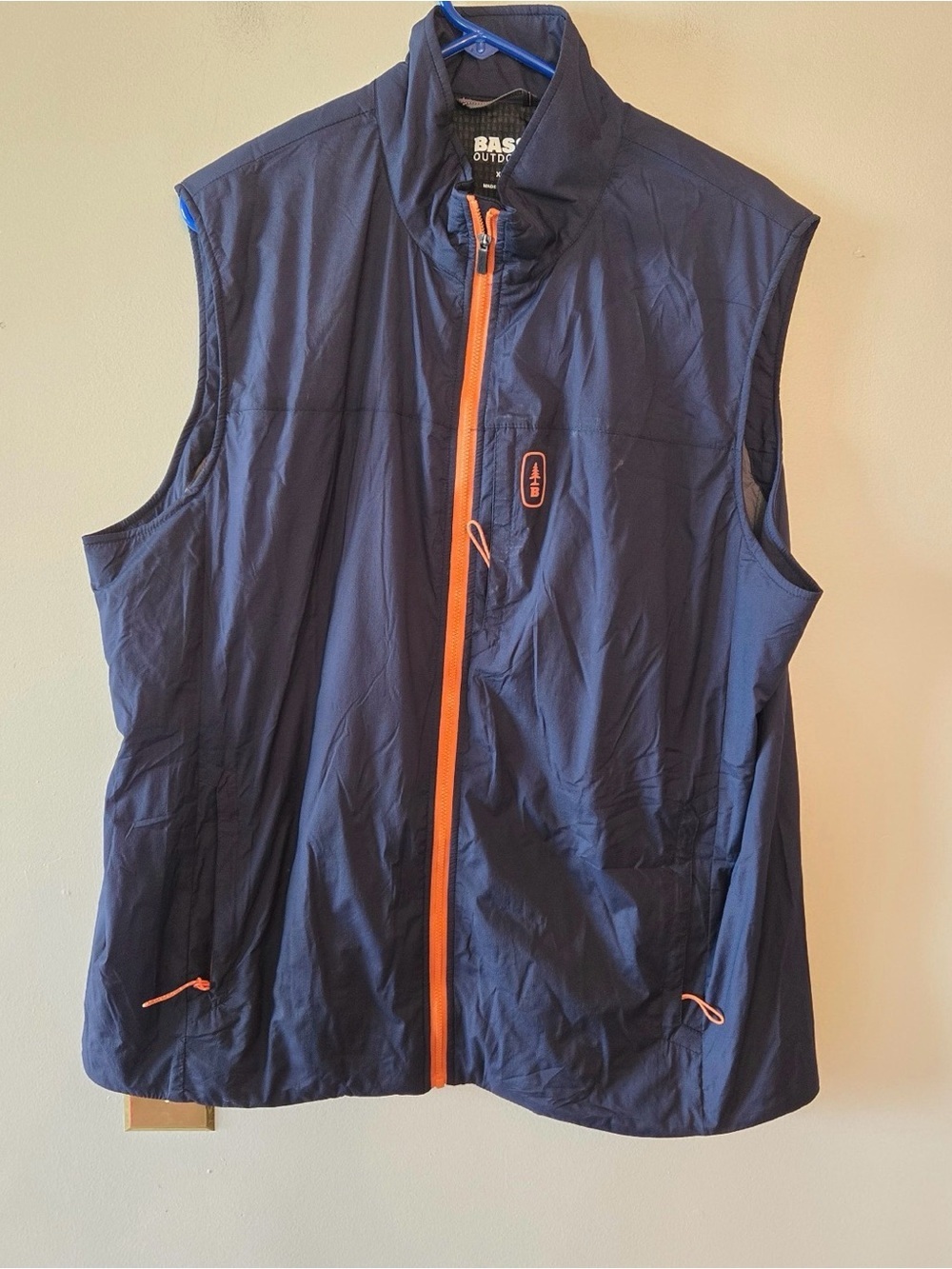 Bass Outdoor Puffer Vest Mens XL navy blue Outdoor Camping Hiking Lightweight